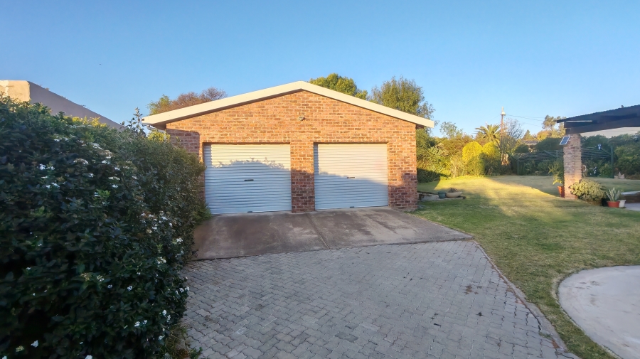 4 Bedroom Property for Sale in Cradock Eastern Cape